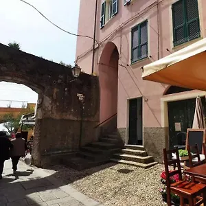 https://ricky-rooms.hotelitalianriviera.com