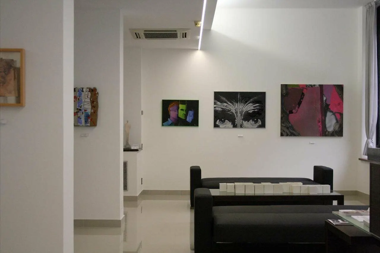 מילאנו Hotel 38