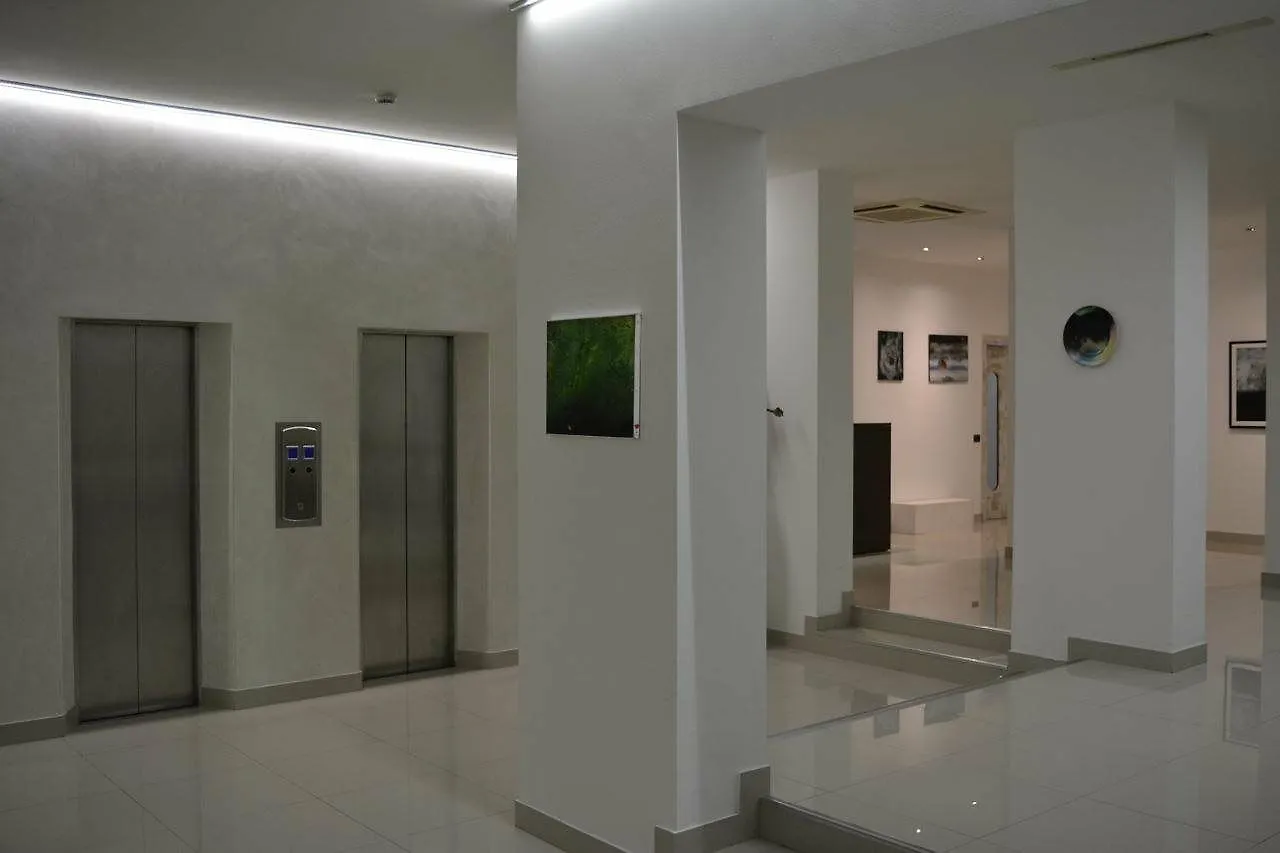 מילאנו Hotel 38 איטליה